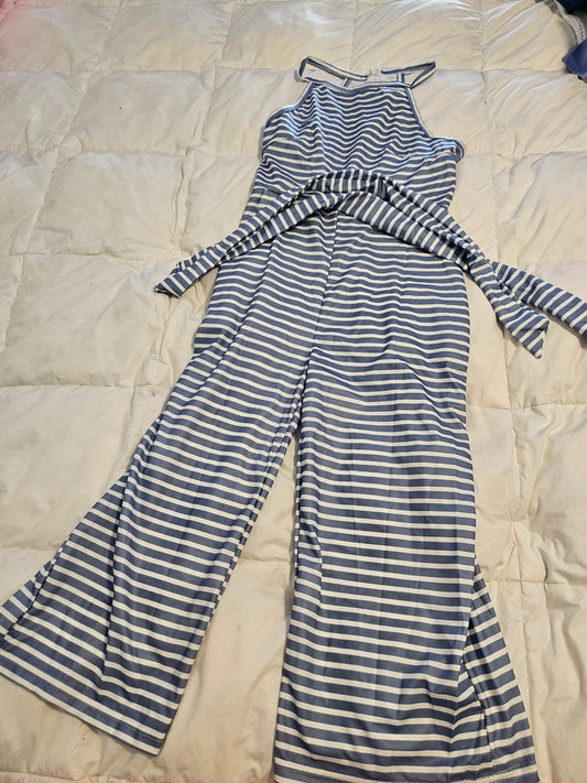 Small, summer romper with tie belt, back zipper